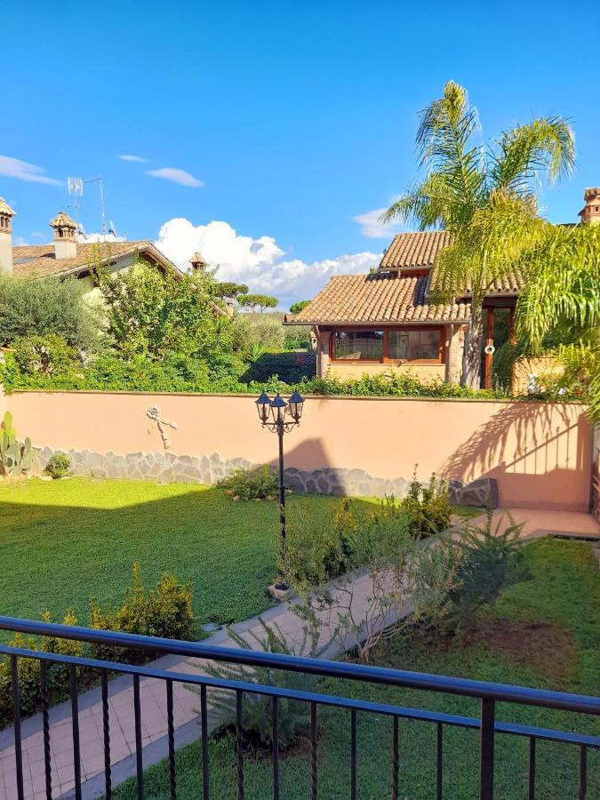 Villa Vittorio Infernetto Екстер'єр фото