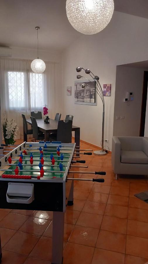 Villa Vittorio Infernetto Екстер'єр фото