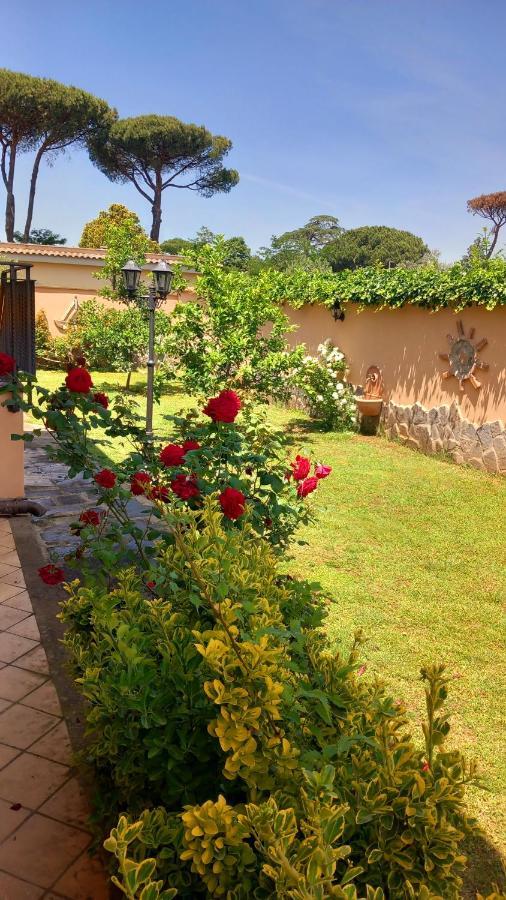Villa Vittorio Infernetto Екстер'єр фото
