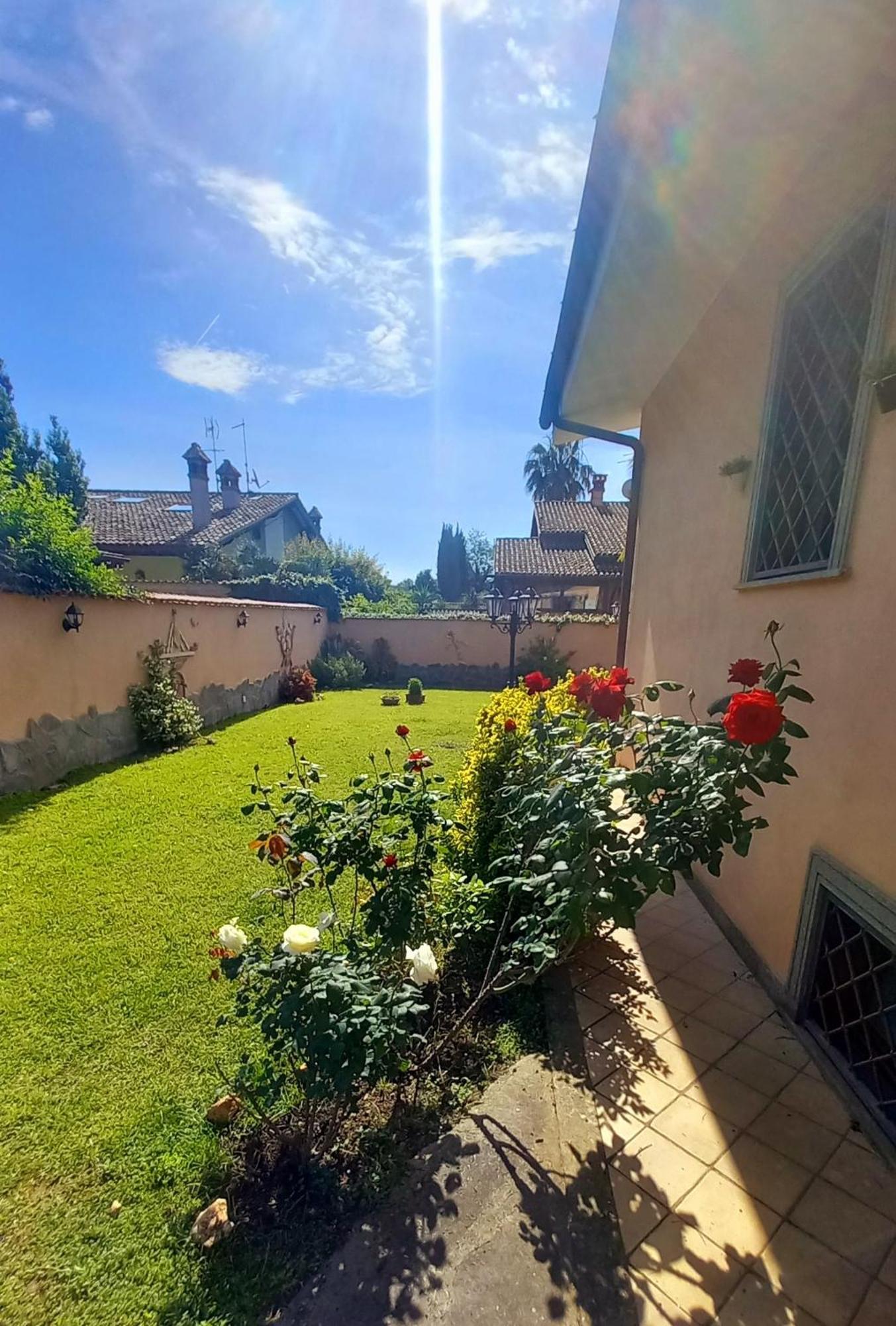 Villa Vittorio Infernetto Екстер'єр фото