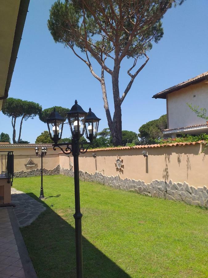 Villa Vittorio Infernetto Екстер'єр фото