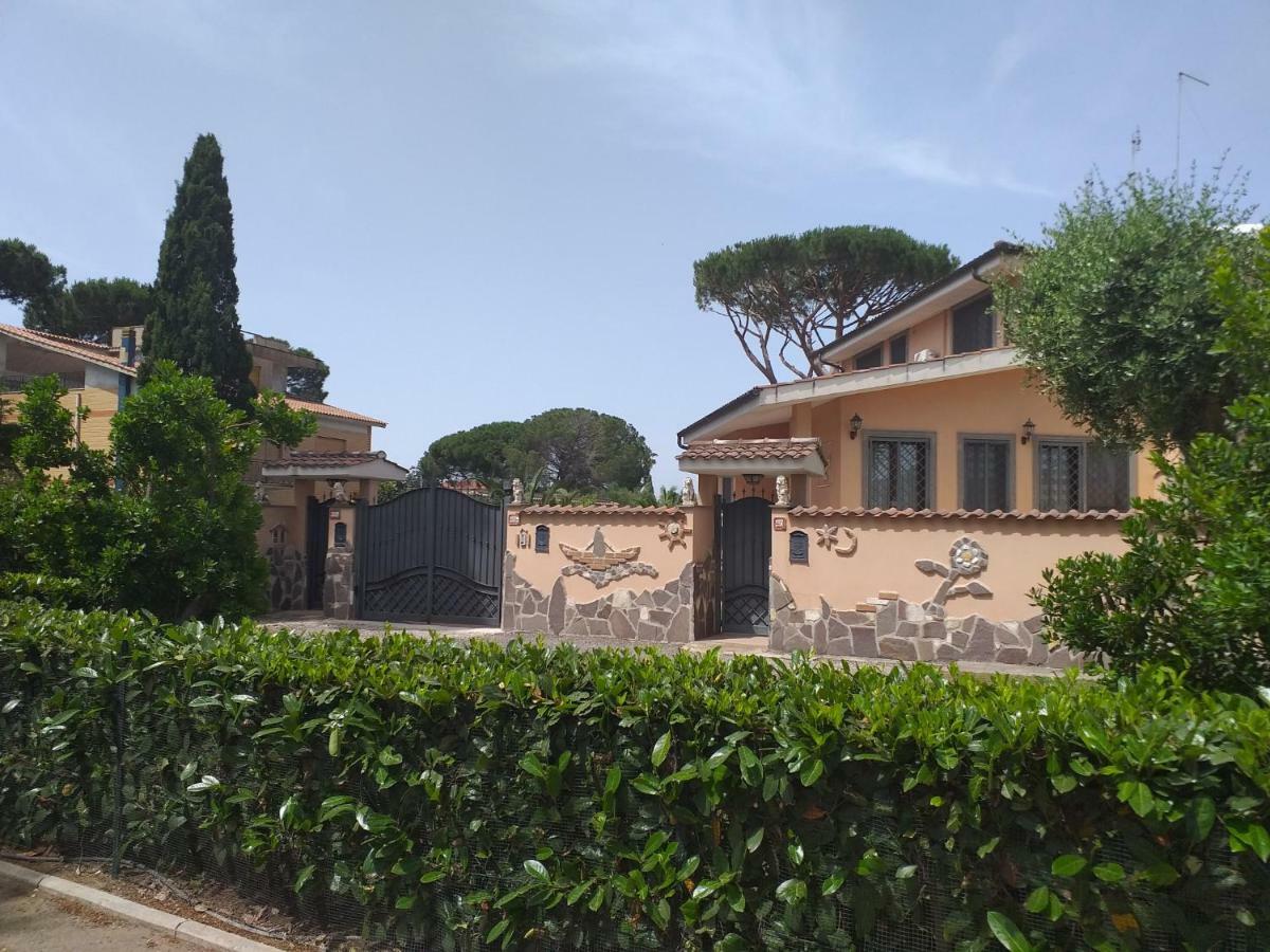 Villa Vittorio Infernetto Екстер'єр фото